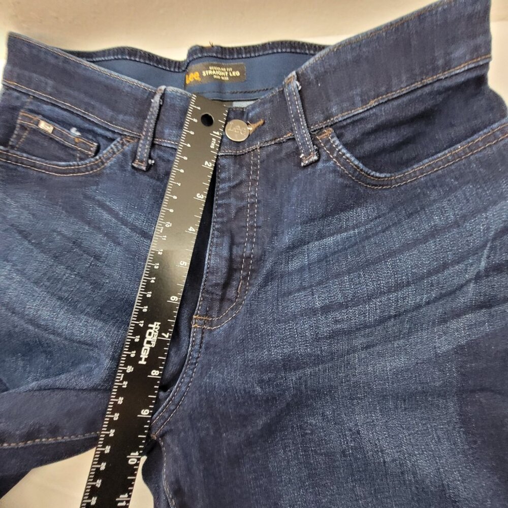 Lee Jeans Women's 10 Blue Dark Wash Regular Fit Straight Leg Flex Motion - Picture 8 of 13